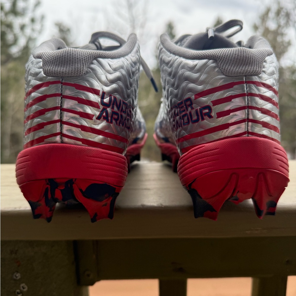 Under Armour Kids Silver and Red Star Sneakers - Picture 4 of 6